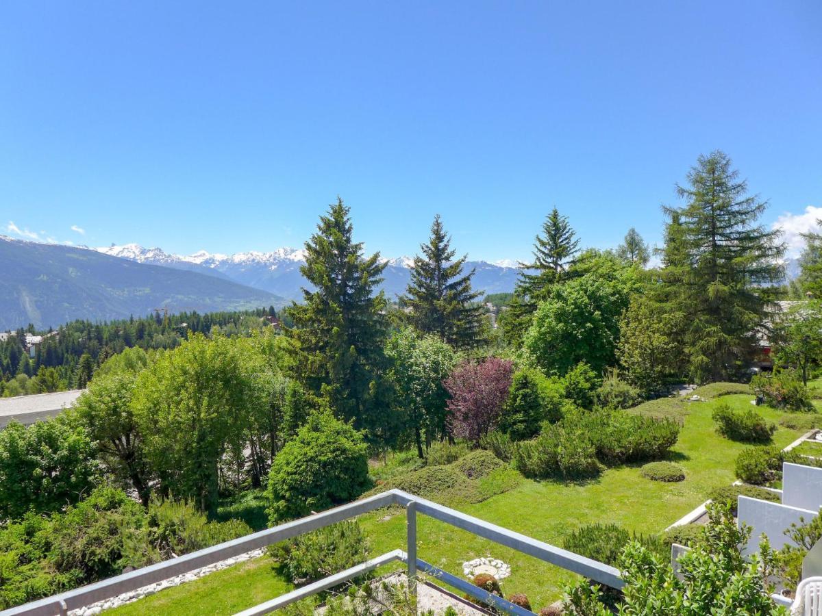 Apartment Jeanne D'Arc-3 By Interhome Crans-Montana Exterior photo